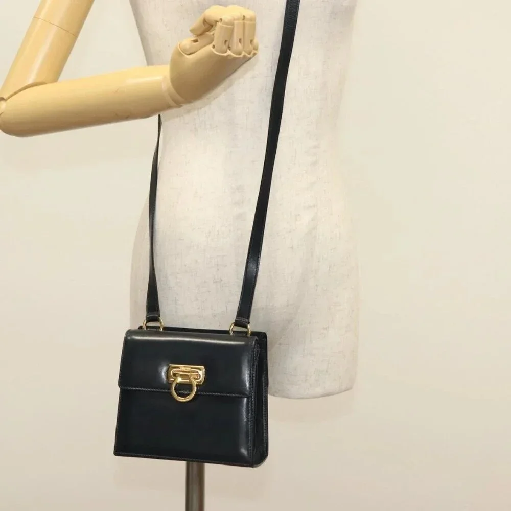 Salvatore Ferragamo Gancini Shoulder Bag Leather Suede Navy Gold Auth - Picture 1 of 16